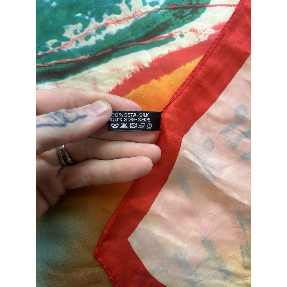 Huge Chanel No 5 Vintage Silk Scarf 35x72 Rare - Picture 10 of 11